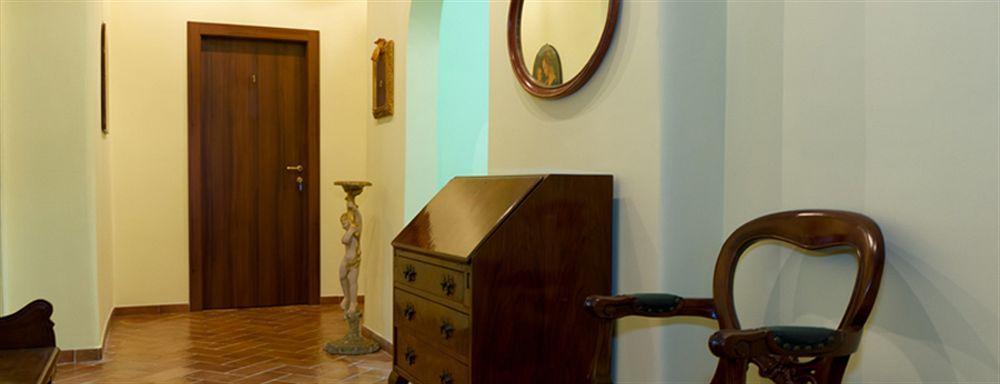 Bed and Breakfast Ermes Relais Рим Экстерьер фото