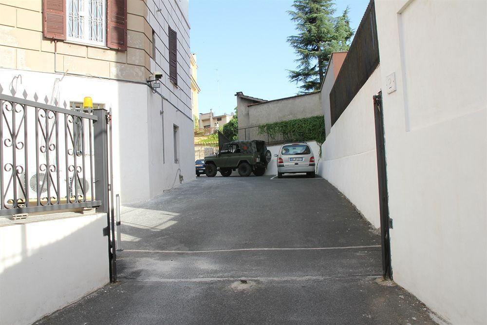 Bed and Breakfast Ermes Relais Рим Экстерьер фото